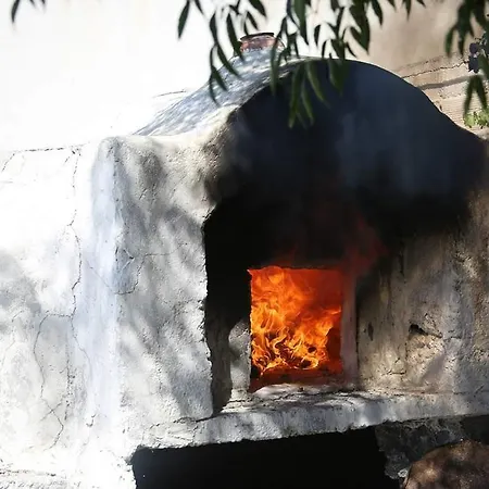 Holidays Αναφωτία